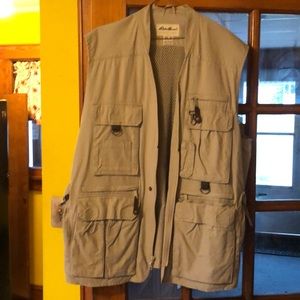 Eddie Bauer men’s vest